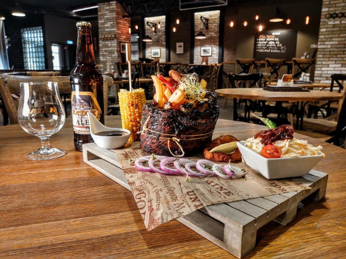 Azul Hotel & Restaurant 帕蒂赞斯克 外观 照片