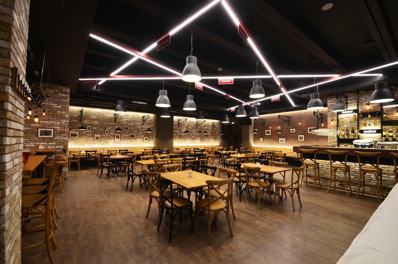 Azul Hotel & Restaurant 帕蒂赞斯克 外观 照片